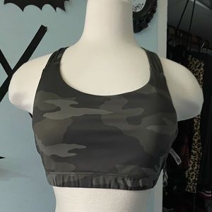 Athleta Ultimate Printed Bra
Olive Green Camo